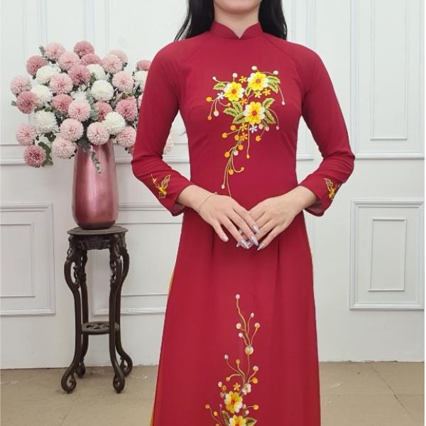 Tặng 269 áo dài lụa chiffon cổ cao tay dài nền đỏ đô thêu hoa vàng (KHÔNG GỒM QUẦN)